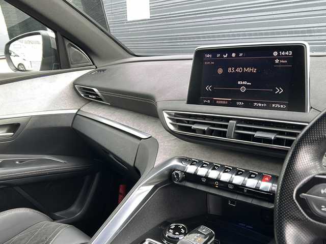 プジョー ３００８ GT ブルー HDi 佐賀県 2017(平29)年 8.1万km パール 全方位カメラ/ドライブレコーダー前後/ＥＴＣ/オートライト/オートマチックハイビーム/パーキングアシスト/電動リアゲート/プッシュスタートボタン/ブラインドスポットモニター/革巻きステアリング/パドルシフト/アンビエントライト/クリアランスソナー/ＳＰＯＲＴＭＯＤＥ/レーンキープアシスト/横滑り防止装置/Bluetooth/iPod/クルーズコントロール/パワーウィンドウ/パワーステアリング