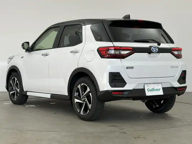 ダイハツ ロッキー プレミアム G HEV 愛知県 2025(令7)年 0.1千km ブラックマイカメタリック/シャイニングホワイトパール 純正ディスプレイオーディオ/（Bluetooth/フルセグTV/AM/FM/HDMI/USB）/スマートアシスト/全方位カメラ/ハーフレザー/シートヒーター/電動格納ミラー/電子パーキング/オートホールド/LEDライト/オートライト/純正フロアマット/スマートキー/レーンキープ/ステアリングリモコン