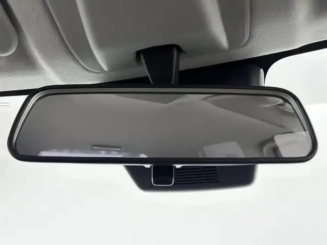 ダイハツ ロッキー プレミアム G HEV 愛知県 2025(令7)年 0.1千km ブラックマイカメタリック/シャイニングホワイトパール 純正ディスプレイオーディオ/（Bluetooth/フルセグTV/AM/FM/HDMI/USB）/スマートアシスト/全方位カメラ/ハーフレザー/シートヒーター/電動格納ミラー/電子パーキング/オートホールド/LEDライト/オートライト/純正フロアマット/スマートキー/レーンキープ/ステアリングリモコン