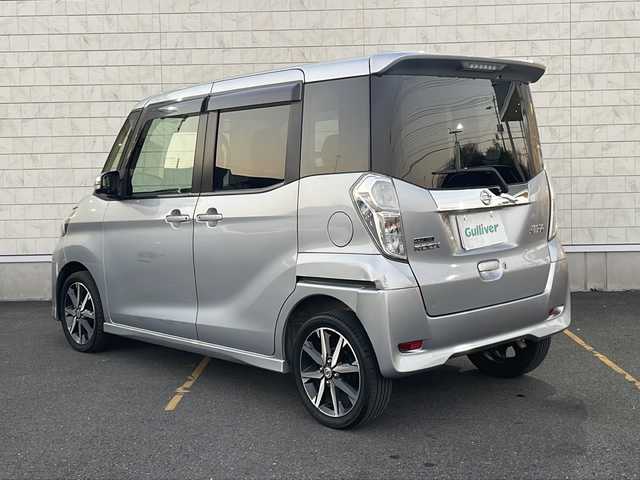日産 デイズ ルークス ハイウェイスター Gターボ 茨城県 2017(平29)年 5万km クールシルバー 純正ナビ（MM316 D-W）/【フルセグTV/CD/DVD/Bluetooth】/アラウンドビューモニター/両側パワースライドドア/クルーズコントロール/エマージェンシーブレーキ/リヤサーキュレーター/ドライブレコーダー/ETC/純正15インチAW/オートライト/オートハイビーム/LEDヘッドライト/フォグランプ/純正フロアマット/純正ドアバイザー/プッシュスタート/スマートキー/シートバックテーブル/革巻きステアリング