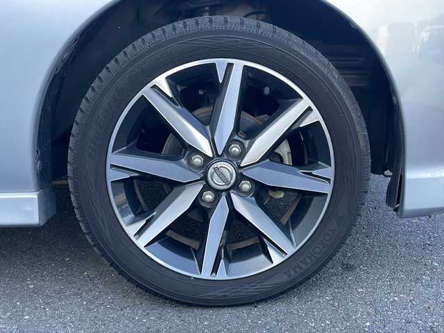 日産 デイズ ルークス ハイウェイスター Gターボ 茨城県 2017(平29)年 5万km クールシルバー 純正ナビ（MM316 D-W）/【フルセグTV/CD/DVD/Bluetooth】/アラウンドビューモニター/両側パワースライドドア/クルーズコントロール/エマージェンシーブレーキ/リヤサーキュレーター/ドライブレコーダー/ETC/純正15インチAW/オートライト/オートハイビーム/LEDヘッドライト/フォグランプ/純正フロアマット/純正ドアバイザー/プッシュスタート/スマートキー/シートバックテーブル/革巻きステアリング