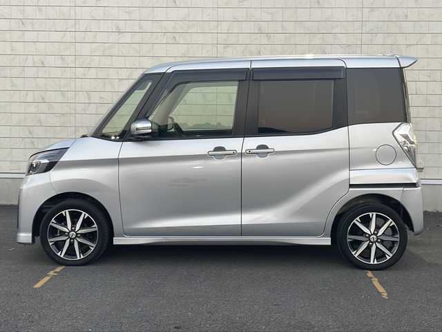 日産 デイズ ルークス ハイウェイスター Gターボ 茨城県 2017(平29)年 5万km クールシルバー 純正ナビ（MM316 D-W）/【フルセグTV/CD/DVD/Bluetooth】/アラウンドビューモニター/両側パワースライドドア/クルーズコントロール/エマージェンシーブレーキ/リヤサーキュレーター/ドライブレコーダー/ETC/純正15インチAW/オートライト/オートハイビーム/LEDヘッドライト/フォグランプ/純正フロアマット/純正ドアバイザー/プッシュスタート/スマートキー/シートバックテーブル/革巻きステアリング