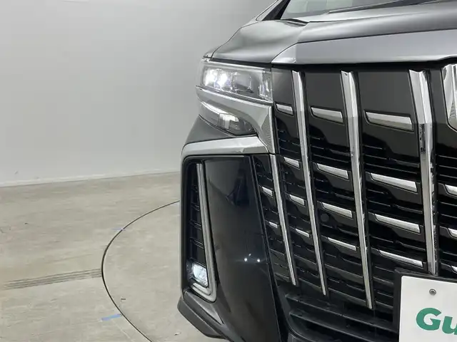 トヨタ アルファード S Cパッケージ 岡山県 2019(令1)年 6.2万km ブラック サンルーフ/JBLサウンド/フリップダウンモニター/純正ナビ/・FM/AM/Bluetooth/フルセグ/CD/DVD/HDMI/パノラマミックビューモニター/デジタルインナーミラー/合皮シート/・パワーシート/・ベンチレーション/・シートヒーター/ステアリングヒーター/パワーバックドア/ドライブレコーダー/ETC2.0/トヨタセーフティーセンス/・プリクラッシュセーフティ/・レーンディパーチャーアラート/・レーダークルーズコントロール/・オートマチックハイビーム/・コーナーセンサー/両側パワースライドドア/純正アルミ/フロアマット