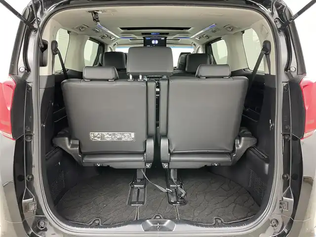 トヨタ アルファード S Cパッケージ 岡山県 2019(令1)年 6.2万km ブラック サンルーフ/JBLサウンド/フリップダウンモニター/純正ナビ/・FM/AM/Bluetooth/フルセグ/CD/DVD/HDMI/パノラマミックビューモニター/デジタルインナーミラー/合皮シート/・パワーシート/・ベンチレーション/・シートヒーター/ステアリングヒーター/パワーバックドア/ドライブレコーダー/ETC2.0/トヨタセーフティーセンス/・プリクラッシュセーフティ/・レーンディパーチャーアラート/・レーダークルーズコントロール/・オートマチックハイビーム/・コーナーセンサー/両側パワースライドドア/純正アルミ/フロアマット