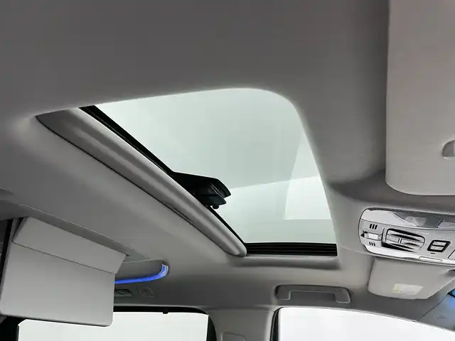 トヨタ アルファード S Cパッケージ 岡山県 2019(令1)年 6.2万km ブラック サンルーフ/JBLサウンド/フリップダウンモニター/純正ナビ/・FM/AM/Bluetooth/フルセグ/CD/DVD/HDMI/パノラマミックビューモニター/デジタルインナーミラー/合皮シート/・パワーシート/・ベンチレーション/・シートヒーター/ステアリングヒーター/パワーバックドア/ドライブレコーダー/ETC2.0/トヨタセーフティーセンス/・プリクラッシュセーフティ/・レーンディパーチャーアラート/・レーダークルーズコントロール/・オートマチックハイビーム/・コーナーセンサー/両側パワースライドドア/純正アルミ/フロアマット