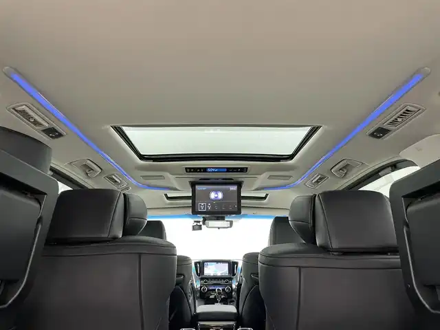 トヨタ アルファード S Cパッケージ 岡山県 2019(令1)年 6.2万km ブラック サンルーフ/JBLサウンド/フリップダウンモニター/純正ナビ/・FM/AM/Bluetooth/フルセグ/CD/DVD/HDMI/パノラマミックビューモニター/デジタルインナーミラー/合皮シート/・パワーシート/・ベンチレーション/・シートヒーター/ステアリングヒーター/パワーバックドア/ドライブレコーダー/ETC2.0/トヨタセーフティーセンス/・プリクラッシュセーフティ/・レーンディパーチャーアラート/・レーダークルーズコントロール/・オートマチックハイビーム/・コーナーセンサー/両側パワースライドドア/純正アルミ/フロアマット