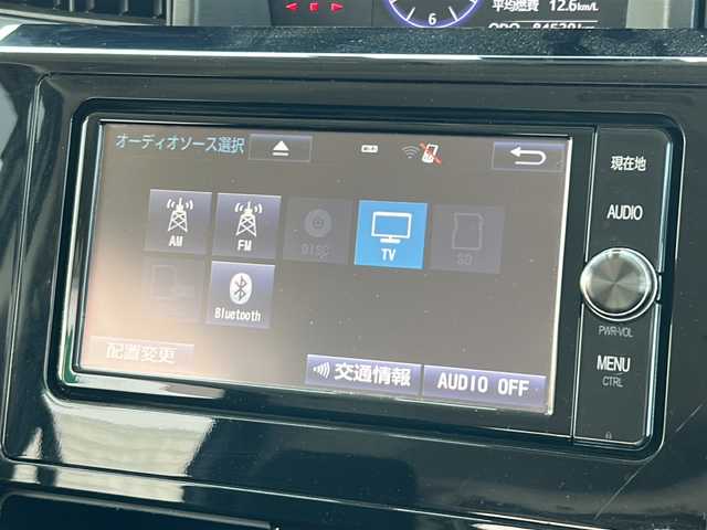 トヨタ タンク カスタムG－T 石川県 2017(平29)年 8.5万km パールホワイトⅢ 純正ナビ（NSZT-W66T）/　AM/FM/CD/DVD/Bluetooth/フルセグ）/バックカメラ/プリクラッシュセーフティ/クルーズコントロール/ビルトインETC2.0/前ドライブレコーダー（DRT-H66A)/両側パワースライドドア/LEDヘッドライト/革巻きステアリング/ステアリングスイッチ/オートライト/スマートキー/ナビ取扱説明書/車両取扱説明書