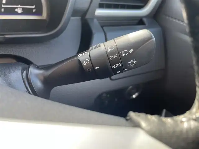 トヨタ タンク カスタムG－T 群馬県 2017(平29)年 8.5万km パールホワイトⅢ (株)IDOMが運営する【じしゃロン伊勢崎店】の自社ローン専用車両になりますこちらは現金またはオートローンご利用時の価格です。自社ローンご希望の方は別途その旨お申付け下さい/純正ナビ（NSZT-W66T）/　AM/FM/CD/DVD/Bluetooth/フルセグ）/バックカメラ/プリクラッシュセーフティ/クルーズコントロール/ビルトインETC2.0/前ドライブレコーダー（DRT-H66A)/両側パワースライドドア/LEDヘッドライト/革巻きステアリング/ステアリングスイッチ/オートライト/スマートキー