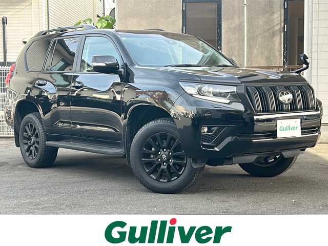 トヨタ ランドクルーザー プラド TX Lパッケージ マットブラED 京都府 2023(令5)年 1.7万km ブラック ワンオーナー/OPサンルーフ/ルーフレール/7人乗り/黒レザーシート/パワーシート/シートヒーター/エアシート/純正SDナビ(NMZW-Y73D)/フルセグTV/Bluetooth/AM/FM/CD/DVD/HDMI/ヘッドライトウォッシャー/オートマチックハイビーム/レーンキープアシスト/衝突軽減/2ndSTART/追従クルーズコントロール/バックカメラ/保証書/記録簿/取扱説明書/ETC