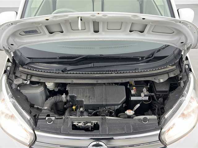 日産 デイズ J 愛知県 2018(平30)年 3.8万km ホワイト 衝突軽減ブレーキ/純正7インチナビ/（Bluetooth/フルセグTV/AM/FM/CD)/横滑り防止装置/電動格納ミラー/純正フロアマット/ベンチシート/パワーウィンド/ステアリングスイッチ/リモコンキー