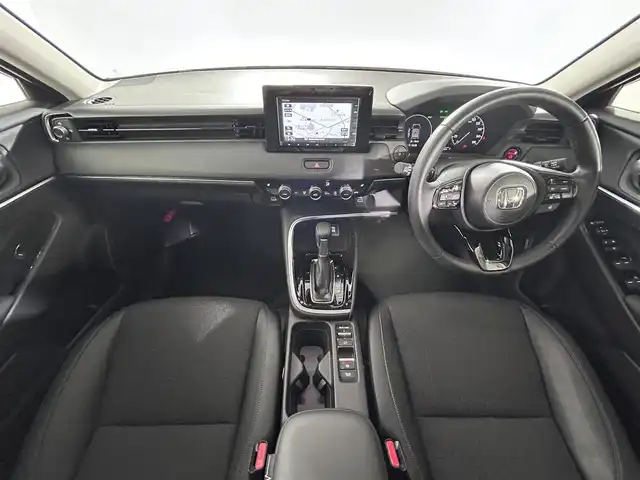 ホンダ ヴェゼル ハイブリッド e:HEV Z 佐賀県 2023(令5)年 0.6万km クリスタルブラックパール 純正7インチGathersナビ【VXM-235Ci】/【DVD.CD.Bluetooth】/バックカメラ/衝突被害軽減システム/レーダークルーズコントロール/レーンアシスト/ブラインドスポットモニター/先行車発進お知らせ機能/ロードサインアシスト/クリアランスソナー/オートライト/オートマチックハイビーム/ダウンヒルアシストコントロール/オートワイパー/ブレーキホールド/前後ドライブレコーダー/パワーバックドア/ステアリングヒーター/ハーフレザーシート/ETC/シーケンシャルウィンカー/LEDヘッドライト/フォグライト/ISOFIX対応シート/スマートキー/スペアキー×1/パドルシフト