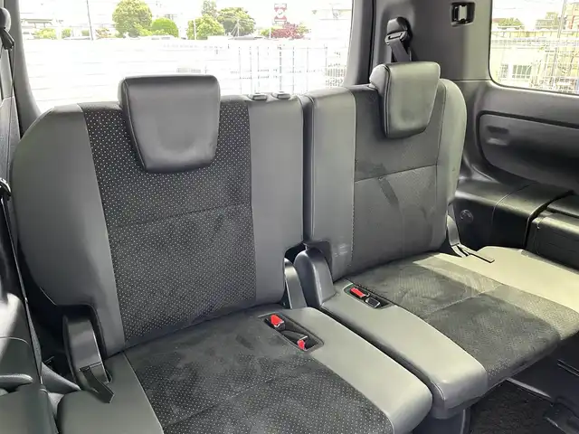 トヨタ ヴォクシー ZS 煌Ⅲ 千葉県 2021(令3)年 2.4万km ブラック 純正9インチナビ/(フルセグTV/BT/CD/DVD/FM/AM)/バックカメラ/衝突被害軽減システム/車線逸脱警報/クルーズコントロール/ハーフレザーシート/両側パワースライドドア/横滑り防止装置/ビルトインETC/アイドリングストップ/LEDヘッドライト/フォグランプ/オートライト/ウィンカーミラー/電動格納ミラー/純正16インチAW/シートリフター/プッシュスタート/スマートキー/フロアマット/ドアバイザー/保証書/取扱説明書