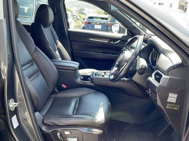 マツダ ＣＸ－８ XD Lパッケージ 大阪府 2018(平30)年 5.1万km マシーングレープレミアムM ７人乗り　茶革シート　純正ナビ　ＣＤ　ＤＶＤ　ＢＴ　フルセグＴＶ　全方位カメラ　フリップダウンモニター　ＢＳＭ　ＨＵＤ　レーダークルコン　パワーバックドア　前席／２列目シートヒーター　ドラレコ　ＥＴＣ 電動パーキング　パワーシート  スマートキー  レーンキープ  オートハイビーム  オートライト　ルーフレール