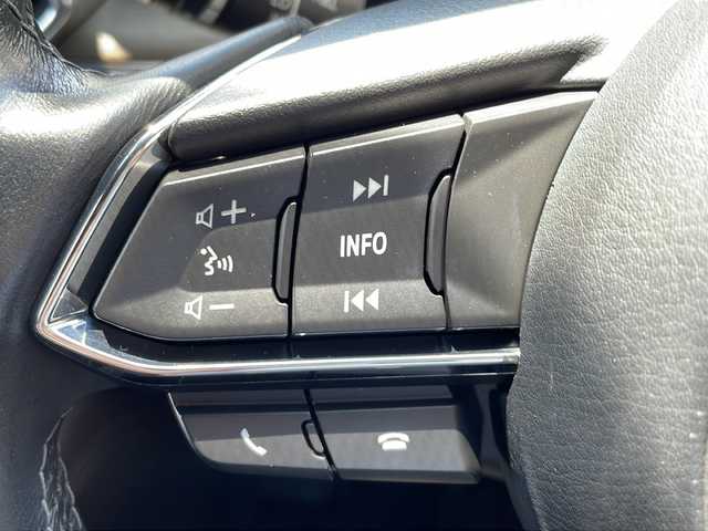 マツダ ＣＸ－８ XD Lパッケージ 大阪府 2018(平30)年 5.1万km マシーングレープレミアムM ７人乗り　茶革シート　純正ナビ　ＣＤ　ＤＶＤ　ＢＴ　フルセグＴＶ　全方位カメラ　フリップダウンモニター　ＢＳＭ　ＨＵＤ　レーダークルコン　パワーバックドア　前席／２列目シートヒーター　ドラレコ　ＥＴＣ 電動パーキング　パワーシート  スマートキー  レーンキープ  オートハイビーム  オートライト　ルーフレール