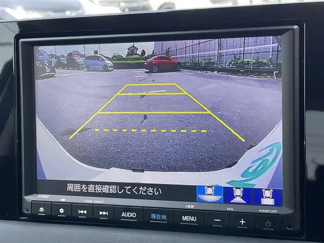 ホンダ ヴェゼル ハイブリッド e:HEV X 東京都 2022(令4)年 3.5万km プラチナホワイトパール 純正ナビ/バックモニター/衝突被害軽減/路外逸脱抑制/アダプティブクルーズコントロール/ソナー/ＥＴＣ/ステアリングスイッチ/横滑り防止措置/ヒルディセントコントロール/電子制御パーキングブレーキ
