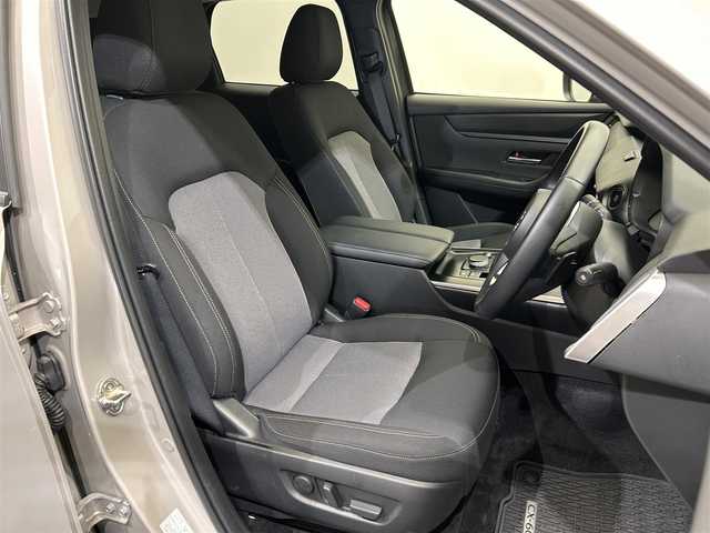 マツダ ＣＸ－６０ XD Sパッケージ 愛媛県 2023(令5)年 1.6万km プラチナクォーツメタリック セーフティクルーズパッケージ/シースルービューパッケージ/12.3インチナビ/全方位カメラ/ETC/レーダークルーズコントロール/パドルシフト/前席シートヒーター/ハンドルヒーター/D席パワーシート/360°ビューモニター/ワイヤレス充電/純正ゴムマット