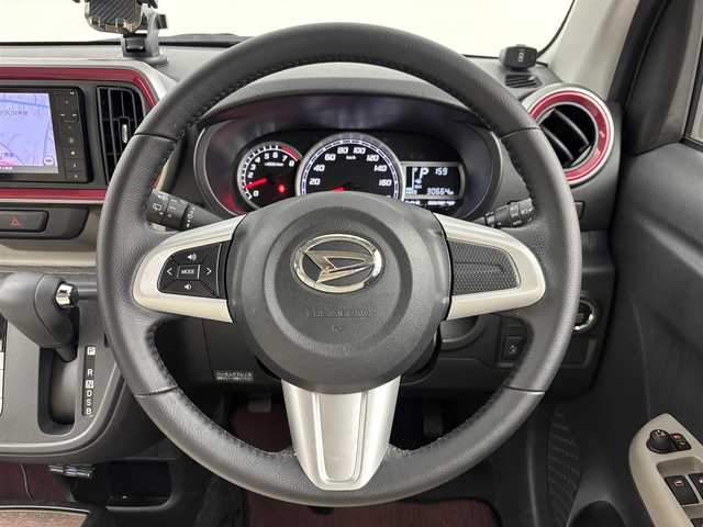 ダイハツ ブーン シルク Gパッケージ SAⅡ 千葉県 2017(平29)年 3.1万km ファイアークォーツレッドM 純正SDナビ【NSZN-W67D】/フルセグTV/DVD/CD/Bluetooth/バックカメラ　/ETC/衝突軽減ブレーキ/社外フロアマット　/純正アルミホイール１４インチ　/ＬＥＤヘッドライト　/エンジンプッシュスタート　/スマートキー　/アイドリングストップ/前方ドライブレコーダー/スペアキー/保証書/取扱説明書