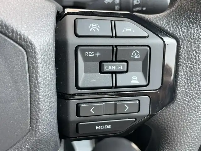 トヨタ ランドクルーザー ２５０ GX 千葉県 2024(令6)年 0.7万km ブラック ワンオーナー/衝突軽減ブレーキ/全方位カメラ/純正８インチディスプレイオーディオ/フルセグＴＶ/ＥＴＣ２．０/レーダークルーズコントロール/ＬＥＤヘッドライト/オートライト/オートハイビーム