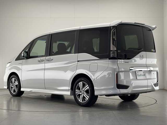 ホンダ ステップワゴン スパーダ ハイブリッド G EX ホンダセンシング 宮崎県 2018(平30)年 3.8万km プラチナホワイトパール 純正9インチメモリーナビ/ CD DVD MSV BTオーディオ フルセグTV/全方位カメラ/両側パワースライドドア/レーダークルーズコントロール/社外フリップダウンモニター/ステアリングリモコン/前席シートヒーター/ドライブレコーダー/デジタルインナーミラー/LEDヘッドライト/ビルトインETC