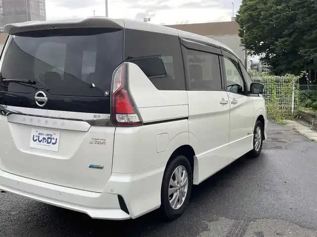 日産 セレナ ハイウェイスター Vセレクション 福島県 2017(平29)年 12.1万km ブリリアントホワイトパール (株)IDOMが運営する【じしゃロン福島店】の自社ローン専用車両になります。こちらは現金またはオートローンご利用時の価格です。自社ローンご希望の方は別途その旨お申付け下さい/純正SDナビ/フルセグテレビ/両側パワースライド/ドアバイザー/セーフティパック/アラウンドビューモニター/クルーズコントロール/クリアランスソナー/革巻きステアリング/ステアリングリモコン