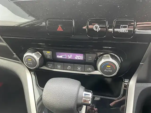 日産 セレナ ハイウェイスター Vセレクション 福島県 2017(平29)年 12.1万km ブリリアントホワイトパール (株)IDOMが運営する【じしゃロン福島店】の自社ローン専用車両になります。こちらは現金またはオートローンご利用時の価格です。自社ローンご希望の方は別途その旨お申付け下さい/純正SDナビ/フルセグテレビ/両側パワースライド/ドアバイザー/セーフティパック/アラウンドビューモニター/クルーズコントロール/クリアランスソナー/革巻きステアリング/ステアリングリモコン