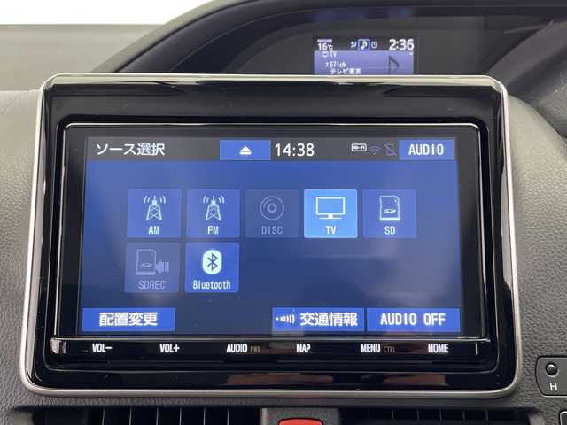 トヨタ ヴォクシー ハイブリッド X 栃木県 2019(平31)年 8.8万km ブラック 純正9インチSDナビ/（CD/DVD/フルセグTV/Bluetooth/SD）/バックカメラ/トヨタセーフティセンス/コーナーセンサー/ビルトインETC/前方ドライブレコーダー/片側パワースライドドア/禁煙車/オートライト/LEDヘッドライト/横滑り防止装置/フォグランプ/スマートキー/プッシュスタート/ステアリングスイッチ/ウィンカーミラー/純正15インチアルミホイール/純正フロアマット