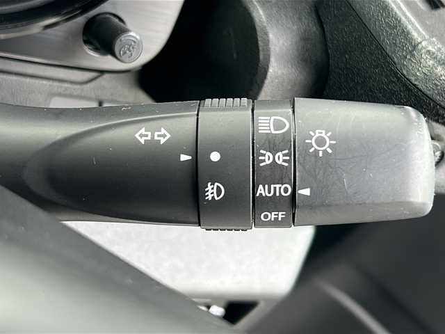 スズキ ジムニー シエラ JC 三重県 2020(令2)年 5万km ブルーイッシュブラックパール3 純正8型ナビ　/バックカメラ　/ビルトインＥＴＣ　/前席シートヒーター　/USB給電 /ヒーテッドドアミラー　/純正レザー調シートカバー /クルーズコントロール /レーンキープアシスト/衝突軽減ブレーキ/スペアキー /革巻きステアリング/ステアリングスイッチ/純正フロアマット/LEDヘッドライト/オートライト /電動格納ミラー/禁煙車