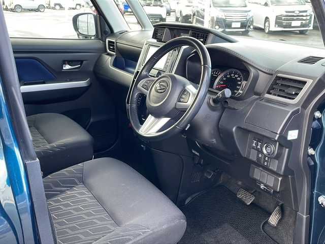 ダイハツ トール カスタムG SAⅡ 道東・釧路十勝 2017(平29)年 6.7万km レーザーブルークリスタルシャイン ・4WD/・社外SDナビ/ （ラジオ・BT・CD・DVD・フルセグ)/・バックカメラ/・クルーズコントロール/・両側パワースライドドア/・ドアバイザー/・横滑り防止装置/・コーナーセンサー/・バックカメラ/・LEDオートライト/・フォグランプ/・ステアリングスイッチ/・ETC/・電動格納ウィンカーミラー/・スマートキー/・プッシュスタート/・純正14インチアルミホイール/・社外AW付冬タイヤ積込/(165/65/R14・5mm)