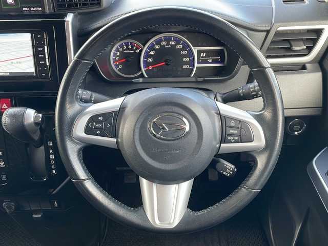 ダイハツ トール カスタムG SAⅡ 道東・釧路十勝 2017(平29)年 6.7万km レーザーブルークリスタルシャイン ・4WD/・社外SDナビ/ （ラジオ・BT・CD・DVD・フルセグ)/・バックカメラ/・クルーズコントロール/・両側パワースライドドア/・ドアバイザー/・横滑り防止装置/・コーナーセンサー/・バックカメラ/・LEDオートライト/・フォグランプ/・ステアリングスイッチ/・ETC/・電動格納ウィンカーミラー/・スマートキー/・プッシュスタート/・純正14インチアルミホイール/・社外AW付冬タイヤ積込/(165/65/R14・5mm)