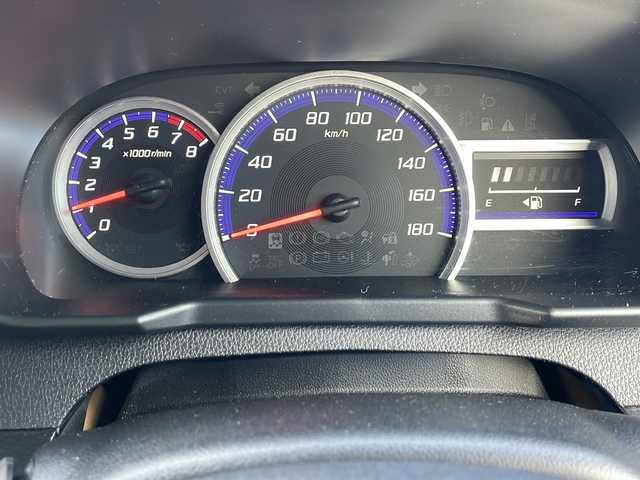 ダイハツ トール カスタムG SAⅡ 道東・釧路十勝 2017(平29)年 6.7万km レーザーブルークリスタルシャイン ・4WD/・社外SDナビ/ （ラジオ・BT・CD・DVD・フルセグ)/・バックカメラ/・クルーズコントロール/・両側パワースライドドア/・ドアバイザー/・横滑り防止装置/・コーナーセンサー/・バックカメラ/・LEDオートライト/・フォグランプ/・ステアリングスイッチ/・ETC/・電動格納ウィンカーミラー/・スマートキー/・プッシュスタート/・純正14インチアルミホイール/・社外AW付冬タイヤ積込/(165/65/R14・5mm)