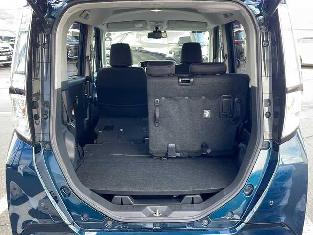 ダイハツ トール カスタムG SAⅡ 道東・釧路十勝 2017(平29)年 6.7万km レーザーブルークリスタルシャイン ・4WD/・社外SDナビ/ （ラジオ・BT・CD・DVD・フルセグ)/・バックカメラ/・クルーズコントロール/・両側パワースライドドア/・ドアバイザー/・横滑り防止装置/・コーナーセンサー/・バックカメラ/・LEDオートライト/・フォグランプ/・ステアリングスイッチ/・ETC/・電動格納ウィンカーミラー/・スマートキー/・プッシュスタート/・純正14インチアルミホイール/・社外AW付冬タイヤ積込/(165/65/R14・5mm)