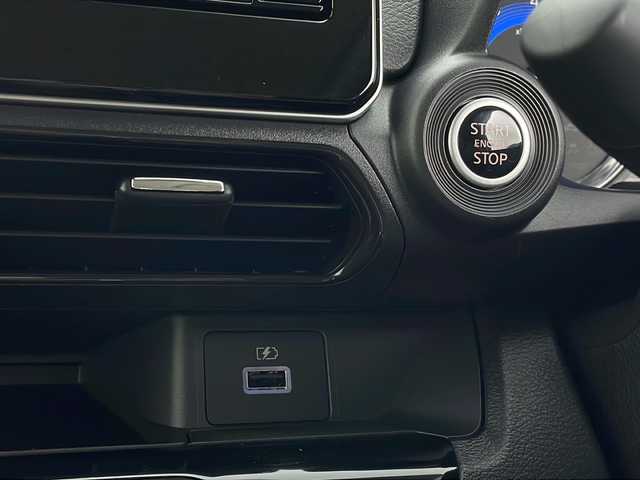 日産 デイズ ハイウェイスターG ターボ 秋田県 2024(令6)年 0.1万km パープルⅡ ４WD/純正ナビ/Bluetooth/全方位カメラ/純正AW/前後コーナーセンサー/アイドリングストップ/衝突被害軽減システム/ステアリングヒーター/前席シートヒーター/オートライト/盗難防止装置/横滑り防止装置/LEDヘッドライト/フォグランプ/スマートキー/スペアキー