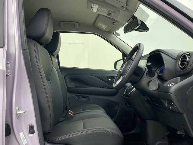 日産 デイズ ハイウェイスターG ターボ 秋田県 2024(令6)年 0.1万km パープルⅡ ４WD/純正ナビ/Bluetooth/全方位カメラ/純正AW/前後コーナーセンサー/アイドリングストップ/衝突被害軽減システム/ステアリングヒーター/前席シートヒーター/オートライト/盗難防止装置/横滑り防止装置/LEDヘッドライト/フォグランプ/スマートキー/スペアキー