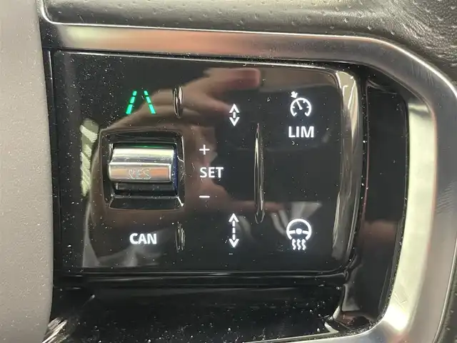 ランドローバー レンジローバーイヴォーク Rダイナミック S 岡山県 2021(令3)年 3.5万km Ｍナイトブルー 純正ナビ/全方位カメラ/ミュージックプレイヤー接続/パワーバックドア/ステアリングヒーター/シートヒーター/パドルシフト/パワーシート/ACC/黒革レザーシート/コーナーセンサー/レーンアシスト/ブラインドスポット/純正LEDヘッドライト/ABS/ESC/ETC2.0