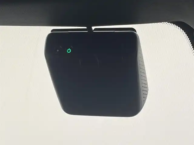 ランドローバー レンジローバーイヴォーク Rダイナミック S 岡山県 2021(令3)年 3.5万km Ｍナイトブルー 純正ナビ/全方位カメラ/ミュージックプレイヤー接続/パワーバックドア/ステアリングヒーター/シートヒーター/パドルシフト/パワーシート/ACC/黒革レザーシート/コーナーセンサー/レーンアシスト/ブラインドスポット/純正LEDヘッドライト/ABS/ESC/ETC2.0