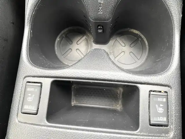 ホンダ ＣＲ－Ｖ 20G 新潟県 2012(平24)年 8.6万km ホワイトオーキッドパール (株)IDOMが運営する【じしゃロン新潟店】の自社ローン専用車両になります。/こちらは現金またはオートローンご利用時の価格です。自社ローンご希望の方は別途その旨お申付け下さい/純正7型HDDナビ/AM/FM/CD/DVD再生可能/フルセグTV視聴可能（走行中視聴可能）/バックカメラ/ビルトインETC/サンルーフ/パワーシート（D席）/シートヒーター（D席＋N席）/クルーズコントロール/横滑り防止装置/ECONモード/スマートキー/プッシュスタート/電動格納ウィンカーミラー/オートライト