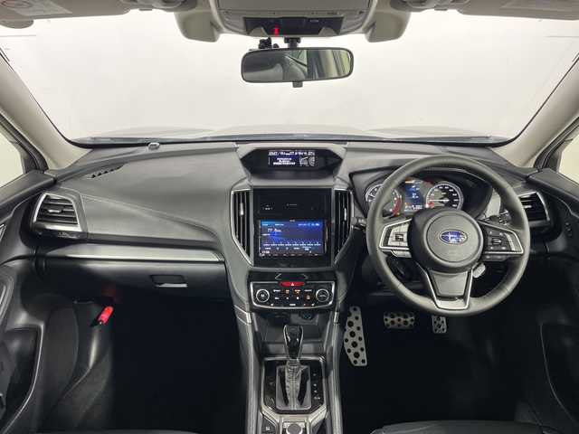スバル フォレスター プレミアム 広島県 2019(令1)年 6.2万km ジャスパーグリーンM OP本革シート/純正ナビ/サイド/バックカメラ/X-MODE/パワーバックドア/パワーシート（運転席/助手席）/シートヒーター（運転席/助手席/後席左右）/ステアリングヒーター/アイサイト/・プリクラッシュブレーキ/・車線逸脱警報/・車線逸脱抑制/・ツーリングアシスト/・レーダークルーズコントロール/・誤発進抑制機能/・アダプティブドライビングビーム/・リヤビークルディテクション/パドルシフト/LEDヘッドランプ/純正18インチAW/ETC/ドライブレコーダー