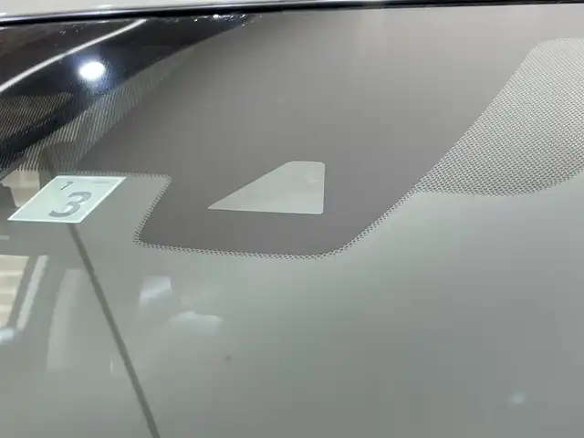 日産 エクストレイル モード・プレミア i 岩手県 2018(平30)年 2.1万km ブリリアントホワイトパール 特別仕様車/４WD/プロパイロット/本革シート/アラウンドビューモニター/MzSPEEDフロントグリル/パワーテールゲート/インテリジェントルームミラー/エマージェンシーブレーキ/ハイビームアシスト/ヒルディセントコントロール/車線逸脱防止支援/ブラインドスポットウォーニング/リヤクロストラフィックアラート/オートブレーキホールド/前後ソナー/横滑り防止装置/アイドリングストップ/シートヒーター(前席・後席左右)/純正ナビ/フルセグTV/ドライブレコーダー/ETC/LEDヘッドライト/フォグライト/純正１９インチアルミホイール