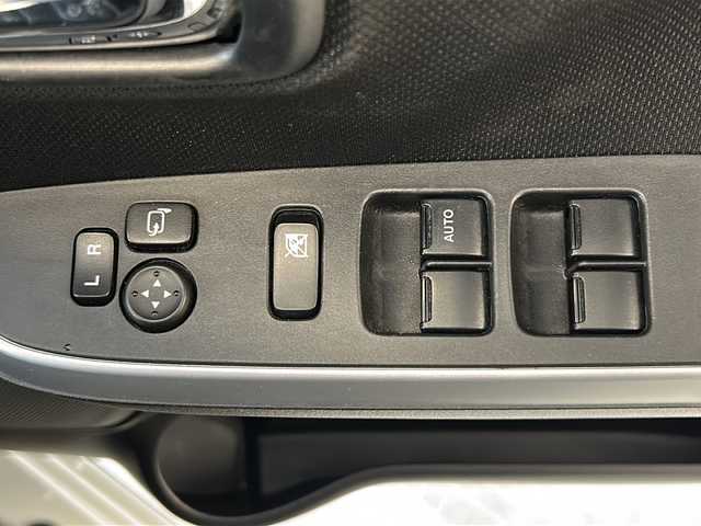 スズキ ソリオ バンディット HV SV 岐阜県 2021(令3)年 4.2万km ピュアホワイトP 純正SDナビゲーション/フルセグテレビ/Bluetooth/CD/DVD/USB/iPod/VTR/アダプティブクルーズコントロール/パドルシフト/両側パワースライドドア/前ドライブレコーダー/社外スタッドレスアルミホイールタイヤ積込/LEDヘッドライト/D＋N席シートヒーター/オートマチックハイビーム/オートライト/横滑り防止装置/パーキングアシスト/レーンキープアシスト/盗難防止システム/プッシュスタート/スペアキー