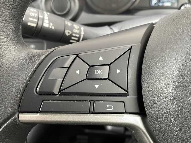 日産 デイズ S 山形県 2024(令6)年 2.4万km スターリングシルバーM ・ワンオーナー/・４WD/・純正ナビ/フルセグ/CD/Bluetooth/・エマージェンシーブレーキ/・レーンキープアシスト/・先行車発進告知/・標識認識機能/・ふらつき検知/・前後クリアランスソナー/・横滑り防止装置/・オートライト/・前席シートヒーター/・純正マット/・スペアキー1本/・保証書/・取扱説明書