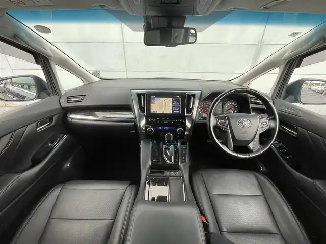 トヨタ ヴェルファイア Z Gエディション 千葉県 2020(令2)年 3.9万km ブラック サンルーフ/トヨタセーフティセンス/・衝突軽減ブレーキ/レーンキープアシスト/・レーダークルーズコントロール/オートハイビーム/・クリアランスソナー/純正8インチディスプレイナビ/・フルセグ/BT/USB/バックカメラ/ステアリングスイッチ/MTモード/ETC/両側パワースライドドア/パワーバックドア/電動パーキングブレーキ/ブレーキホールド/レザーシート/パワーシート(D/N席)/シートヒーター(D/N席)/エアシート(D/N席)/ステアリングヒーター/LEDヘッドライト/オートライト/フォグライト/スマートキー/プッシュスタート