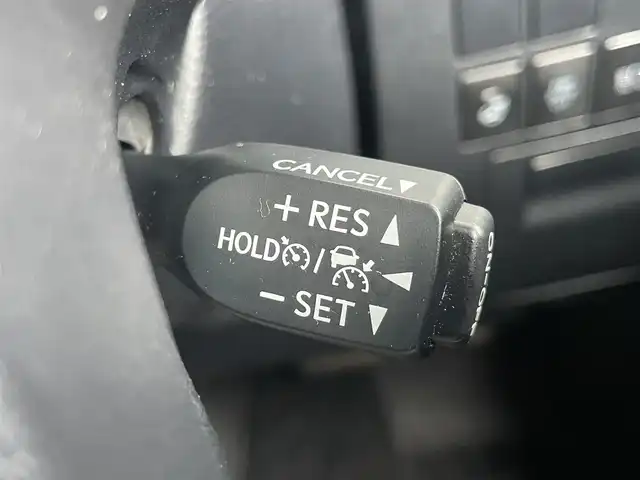 トヨタ ヴェルファイア Z Gエディション 千葉県 2020(令2)年 3.9万km ブラック サンルーフ/トヨタセーフティセンス/・衝突軽減ブレーキ/レーンキープアシスト/・レーダークルーズコントロール/オートハイビーム/・クリアランスソナー/純正8インチディスプレイナビ/・フルセグ/BT/USB/バックカメラ/ステアリングスイッチ/MTモード/ETC/両側パワースライドドア/パワーバックドア/電動パーキングブレーキ/ブレーキホールド/レザーシート/パワーシート(D/N席)/シートヒーター(D/N席)/エアシート(D/N席)/ステアリングヒーター/LEDヘッドライト/オートライト/フォグライト/スマートキー/プッシュスタート