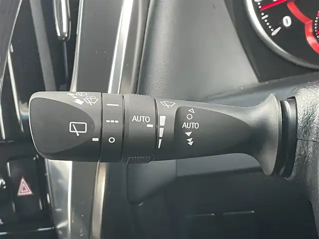 トヨタ ヴェルファイア Z Gエディション 千葉県 2020(令2)年 3.9万km ブラック サンルーフ/トヨタセーフティセンス/・衝突軽減ブレーキ/レーンキープアシスト/・レーダークルーズコントロール/オートハイビーム/・クリアランスソナー/純正8インチディスプレイナビ/・フルセグ/BT/USB/バックカメラ/ステアリングスイッチ/MTモード/ETC/両側パワースライドドア/パワーバックドア/電動パーキングブレーキ/ブレーキホールド/レザーシート/パワーシート(D/N席)/シートヒーター(D/N席)/エアシート(D/N席)/ステアリングヒーター/LEDヘッドライト/オートライト/フォグライト/スマートキー/プッシュスタート