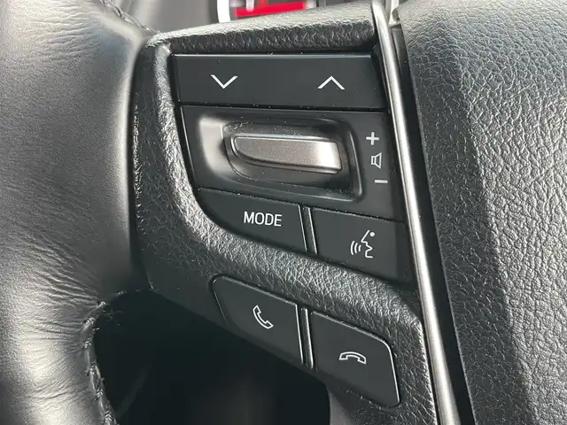 トヨタ ヴェルファイア Z Gエディション 千葉県 2020(令2)年 3.9万km ブラック サンルーフ/トヨタセーフティセンス/・衝突軽減ブレーキ/レーンキープアシスト/・レーダークルーズコントロール/オートハイビーム/・クリアランスソナー/純正8インチディスプレイナビ/・フルセグ/BT/USB/バックカメラ/ステアリングスイッチ/MTモード/ETC/両側パワースライドドア/パワーバックドア/電動パーキングブレーキ/ブレーキホールド/レザーシート/パワーシート(D/N席)/シートヒーター(D/N席)/エアシート(D/N席)/ステアリングヒーター/LEDヘッドライト/オートライト/フォグライト/スマートキー/プッシュスタート