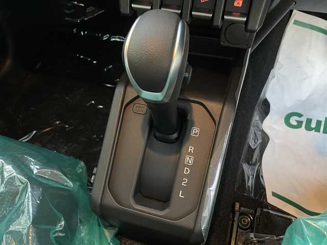 スズキ ジムニー ノマド FC 栃木県 2025(令7)年 0.1千km ＤグリーンⅡ ワンオーナー/SUZUKI Safety Support/・デュアルカメラブレーキサポート/・誤発進抑制機能/・後退時ブレーキサポート/・後方誤発進抑制機能/・車線逸脱警告機能/・ふらつき警報機能/・ハイビームアシスト/・先行車発進お知らせ機能/・アダプティブクルーズコントロール/ヒルホールドコントロール/ヒルディセントコントロール/シートヒーター/LEDヘッドランプ/15インチアルミホイール/ジャングルグリーン2(WA7)