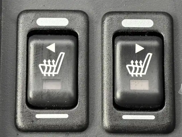 トヨタ ８６ GT LTD ハイパーパフォーマ 福岡県 2017(平29)年 1.8万km クリスタルブラックシリカ ワンオーナー　/アルパインナビ／フルセグＴＶ　/バックカメラ　/ＥＴＣ　/前方ドラレコ　/クルーズコントロール　/横滑り防止装置　/ハーフレザーシート　/前席シートヒーター　/フレキシブルタワーバー　/純正１７インチＡＷ