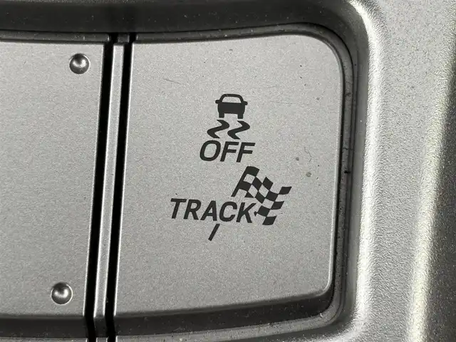 トヨタ ８６ GT LTD ハイパーパフォーマ 福岡県 2017(平29)年 1.8万km クリスタルブラックシリカ ワンオーナー　/アルパインナビ／フルセグＴＶ　/バックカメラ　/ＥＴＣ　/前方ドラレコ　/クルーズコントロール　/横滑り防止装置　/ハーフレザーシート　/前席シートヒーター　/フレキシブルタワーバー　/純正１７インチＡＷ