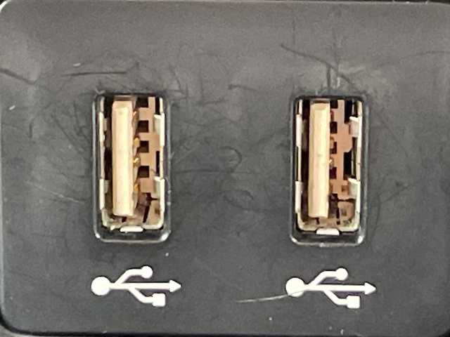 三菱 エクリプス クロス ＰＨＥＶ P 道北・旭川 2021(令3)年 5.4万km アメジストブラック /４WD//禁煙車//純正ナビ/BT/USB/TV/ラジオ//全方位カメラ//前方ドライブレコーダー//左右独立オートエアコン//ステアリングヒーター//前席シートヒーター//運転席パワーシート//ハーフレザーシート//革巻きステアリング//ステアリングスイッチ//マイパイロット/ACC/LKA/三菱e-Assist/FCM/AHB/LCA/LDW/BSM//パドルシフト//ドライブモードセレクター//オートライト//LEDヘッドライト//LEDフォグランプ//ミラーウィンカー//電動格納ミラー//ドアバイザー//スマートキー//プッシュスタート//保証書//取説