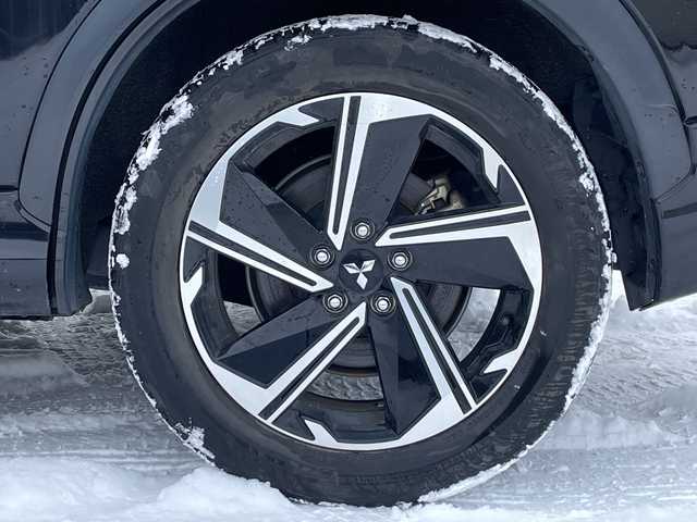 三菱 エクリプス クロス ＰＨＥＶ P 道北・旭川 2021(令3)年 5.4万km アメジストブラック /４WD//禁煙車//純正ナビ/BT/USB/TV/ラジオ//全方位カメラ//前方ドライブレコーダー//左右独立オートエアコン//ステアリングヒーター//前席シートヒーター//運転席パワーシート//ハーフレザーシート//革巻きステアリング//ステアリングスイッチ//マイパイロット/ACC/LKA/三菱e-Assist/FCM/AHB/LCA/LDW/BSM//パドルシフト//ドライブモードセレクター//オートライト//LEDヘッドライト//LEDフォグランプ//ミラーウィンカー//電動格納ミラー//ドアバイザー//スマートキー//プッシュスタート//保証書//取説