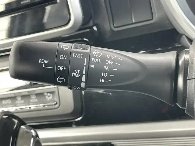 スズキ スペーシア カスタム HYBRID XS 千葉県 2020(令2)年 2.9万km ピュアホワイトパール/ブラック2トーン ナビＡＶＩＣ－ＲＷＳ９０１II/衝突軽減　/レーンアシスト　/クルコン　/シートヒーター　/ハーフレザー調シート　/両パワスラ　/前後ソナー　/ＵＳＢ　/ＥＴＣ　/アルミホイール　/ＬＥＤライト　/フォグ　/フルセグTV　